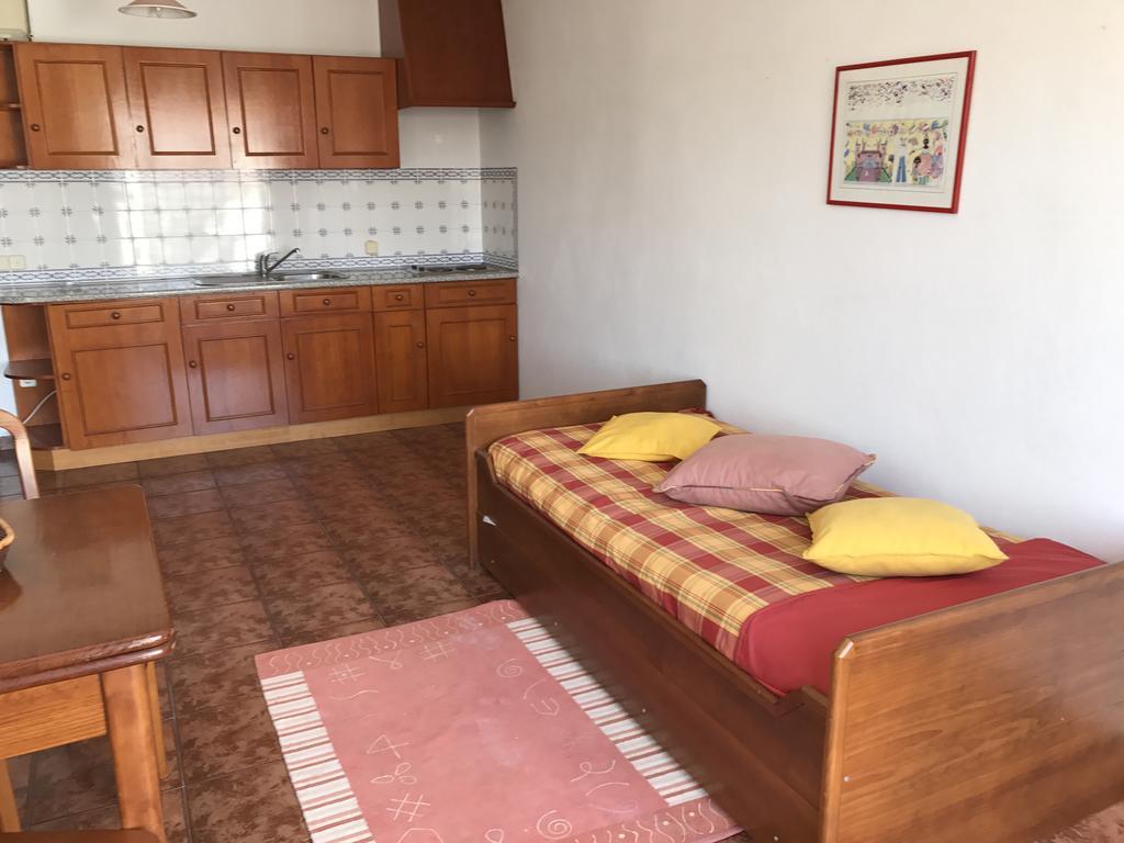 Residencial Colaco Alcoentre Экстерьер фото